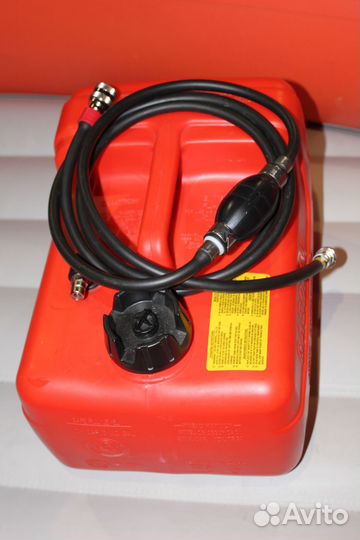 Лодка с мотором