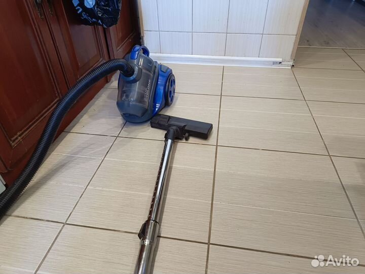 Пылесос Scarlett