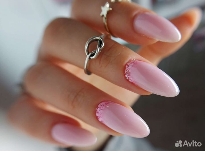 Маникюр,педикюр