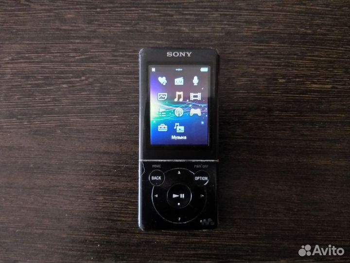MP3 плеер Sony NWZ-E474 8GB