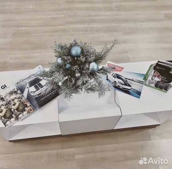 Новогодние композиции с доставкой из ели и нобилис