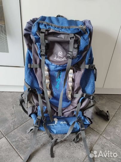 Зарезервирован Туристический рюкзак