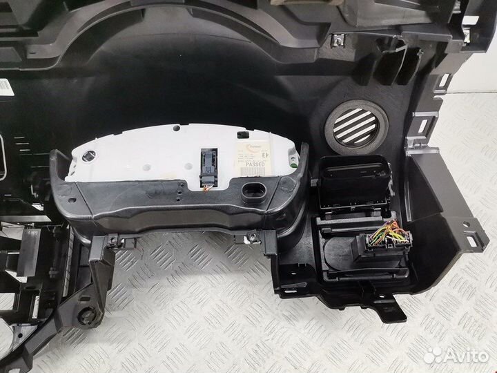 Торпедо (панель передняя) для Ford C-MAX 1 1764242