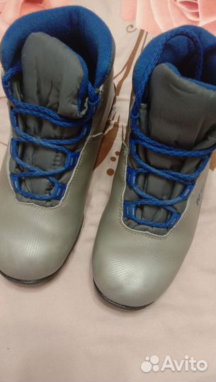 Лыжные ботинки