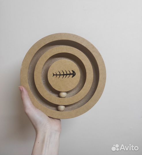 Развивающая игрушка для собак и кошек 