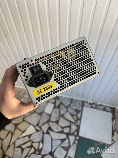 Блок питания