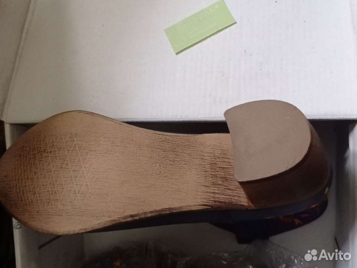 Полусапожки новые 38 размер, новые