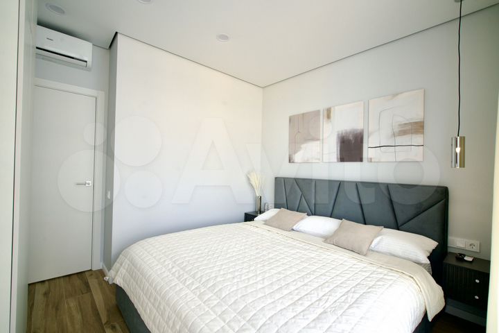 2-к. квартира, 55 м², 10/16 эт.