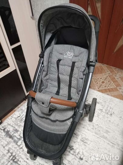 Прогулочная коляска