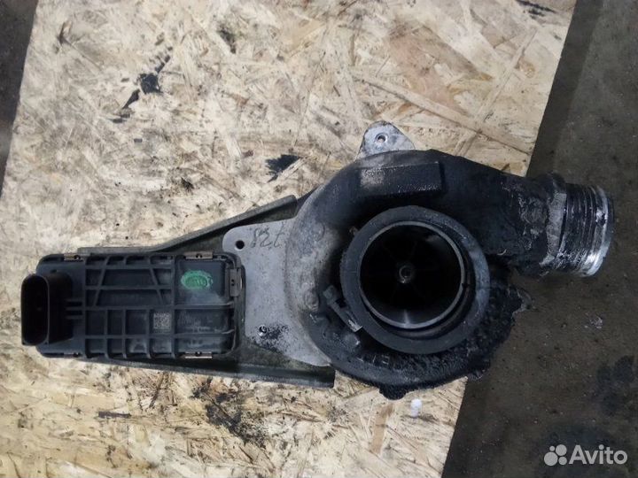 Турбокомпрессор Volvo Xc90 D5244T18 2012