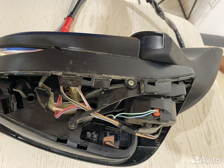 Зеркало боковое левое toyota voxy