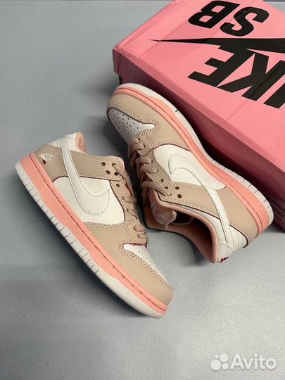 Nike sb dunk low pink pigeon