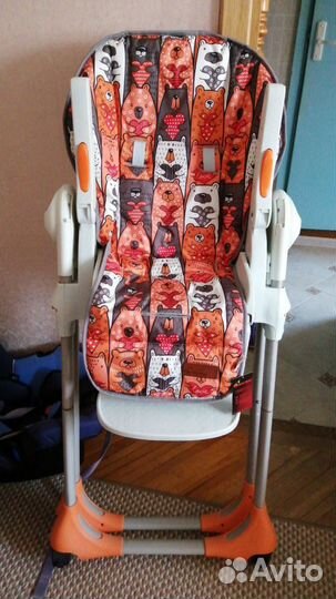 Детский стульчик для кормления