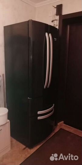 Бронь Холодильник Hotpoint Ariston Quadrio