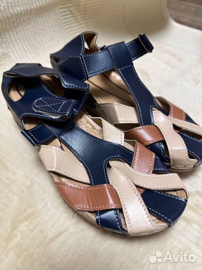 Сандалии женские 39 размер