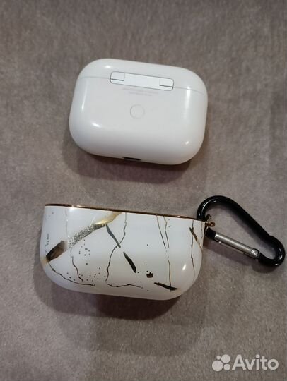 Airpods pro 1 левый наушник + кейс