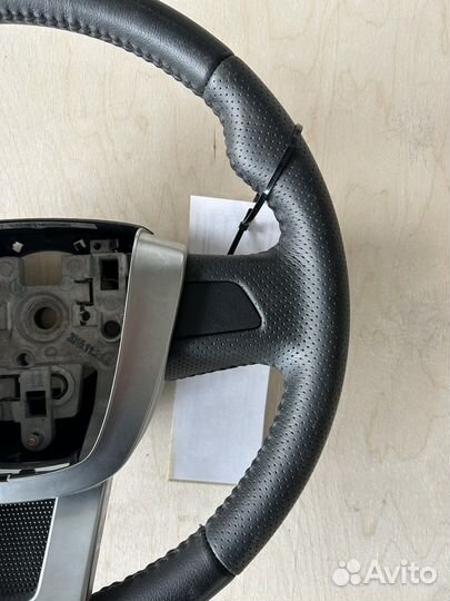 Руль на Geely Emgrand X7 new с кнопками