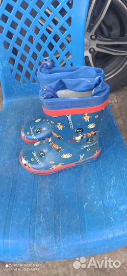 Ботинки, кросовки,сандали резиновые сапоги и вещи