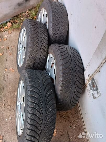 Sava Eskimo Stud 205/55 R16 91T