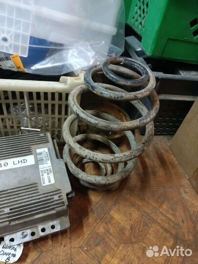 Daewoo nexia пружина задняя