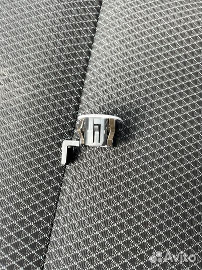 Кронштейн крепления парктроника Toyota и Lexus