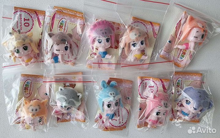 Малыши в шапочках. Не киндер сюрприз