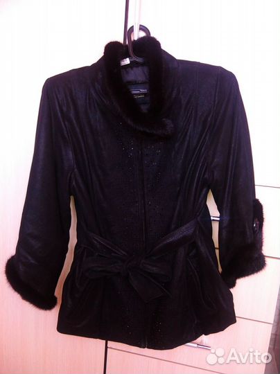 Продам курточку