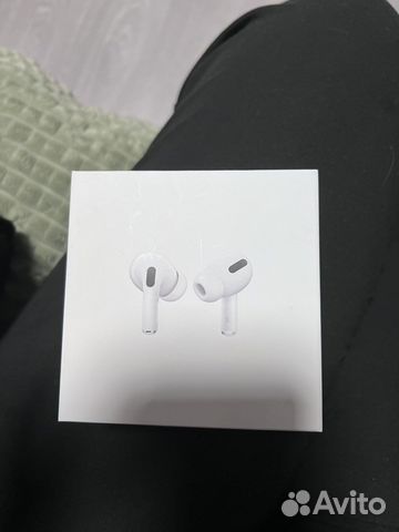 Коробка от airpods pro