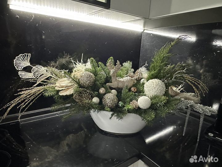 Новогодняя композиция из нобилиса