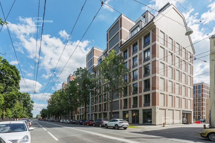 4-к. квартира, 127,9 м², 2/8 эт.