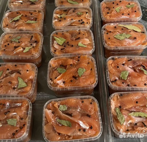 Красная рыба холодного копчения