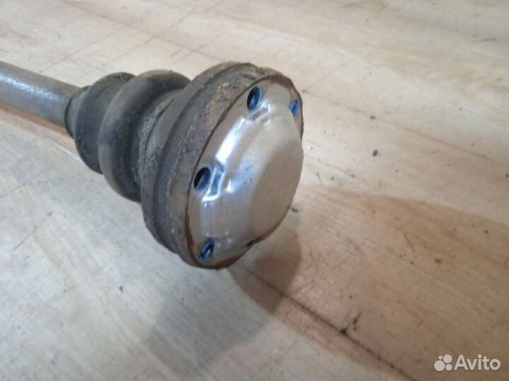 Привод (полуось ) задний Mercedes-Benz Cl-Class