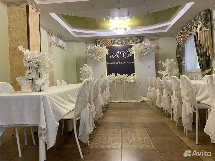 Продам скатерти на столы