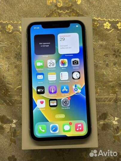 iPhone Xr, 128 ГБ