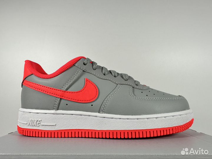 Детские кроссовки Nike Air Force 1 Low 32-33.5 eu