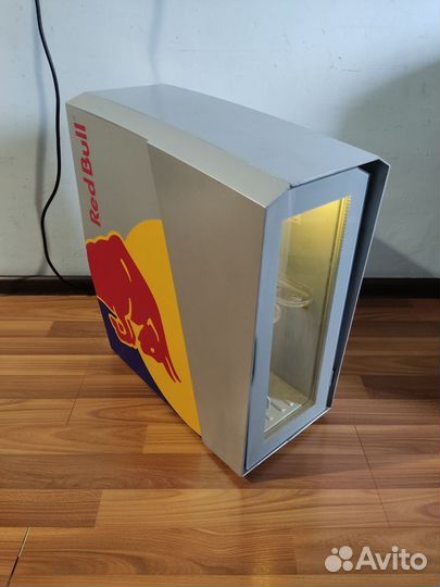 Холодильник барный Red Bull