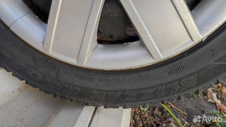 Bridgestone Blizzak Revo2 195/55 R15 85Q