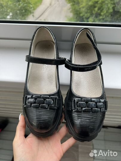 Туфли для девочки 35 36