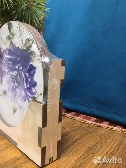 Подставка под горячее с контейнером