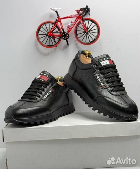 Кроссовки Tommy Hilfinger модные
