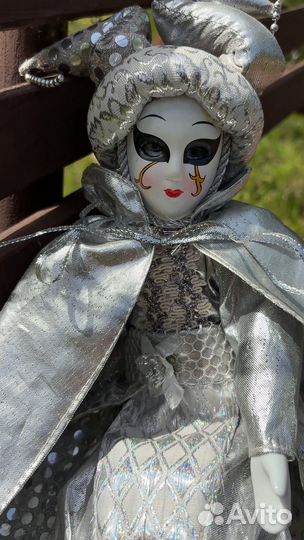 Коллекционная кукла Венецианский Арлекин, фарфор