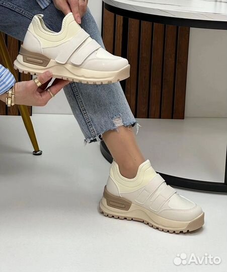 Кроссовки женские 36,37,38,39,40.41 Размер