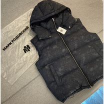 Жилетка marcelo miracles yumms puffer vest