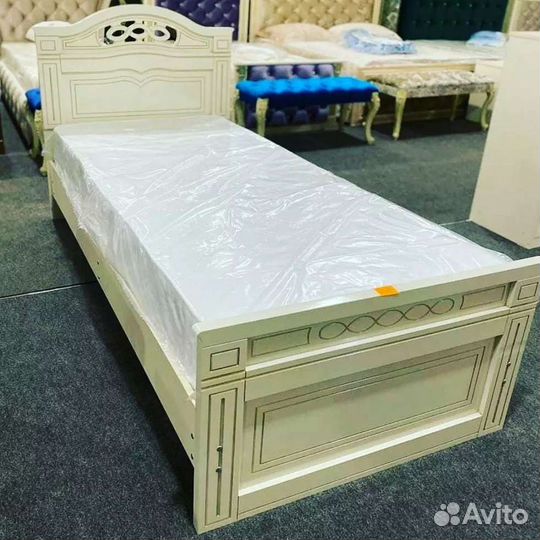 Кровать односпальная