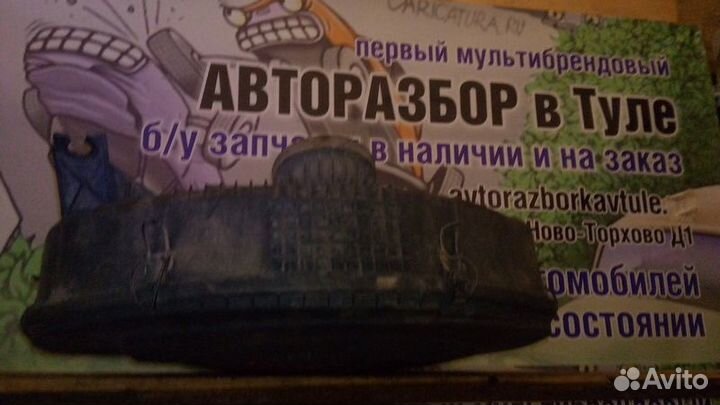 Корпус воздушного фильтра Renault Logan