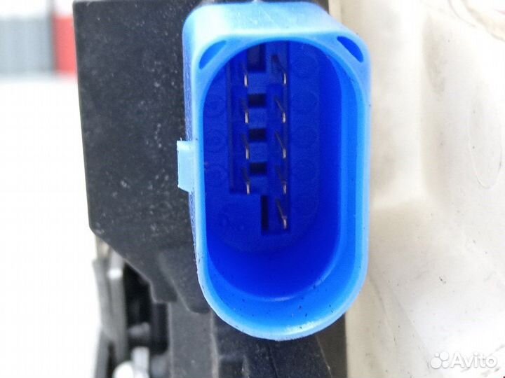 Замок двери передней левой для Volkswagen Touran 1