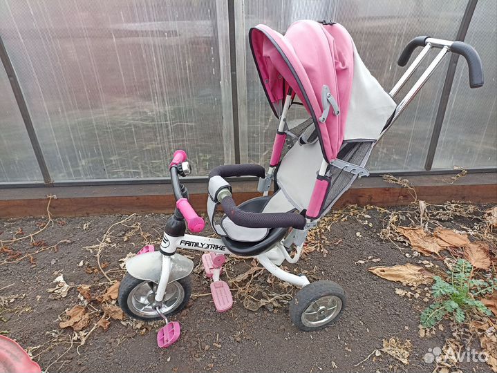 Детский велосипед с родительской ручкой