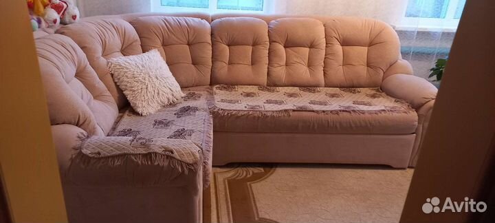 Большой угловой диван бу