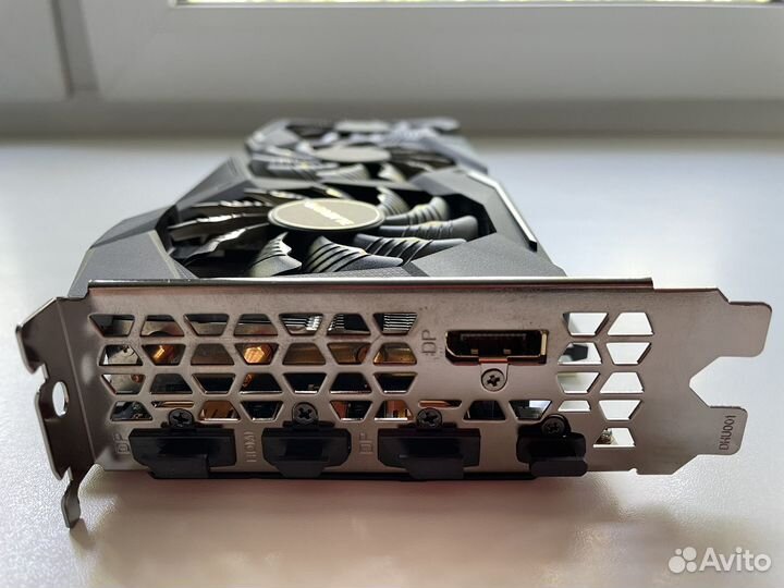 Видеокарта Nvidia Gigabyte Geforce RTX 2070 Super