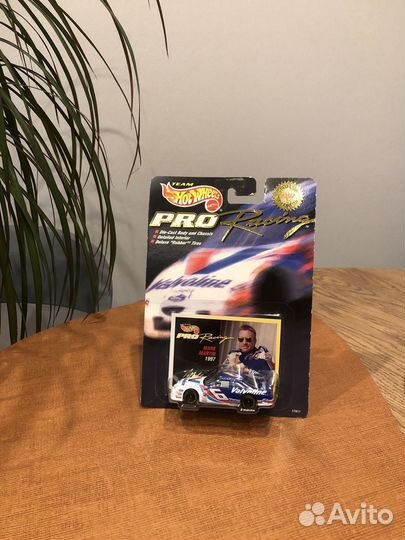 Hot wheels pro racing nascar